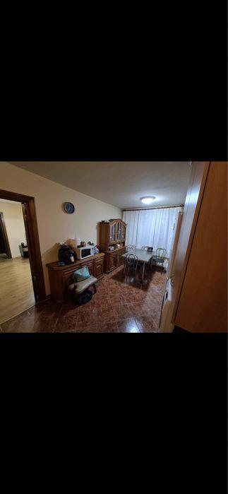 Vand apartament confort 1 tip Q semidecomondat