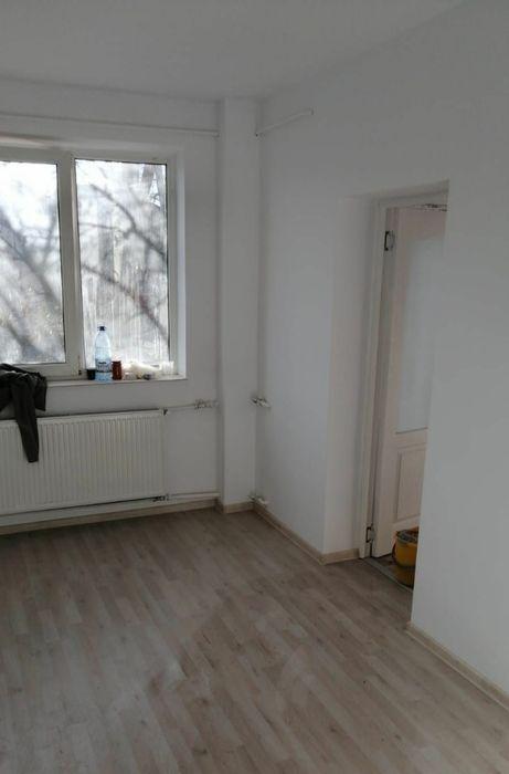 Vând apartament cu 2 camere sau schimb