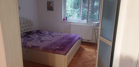 Vand apartament 2 camere confort 1, decomandat, etaj 3 Aleea Carpati