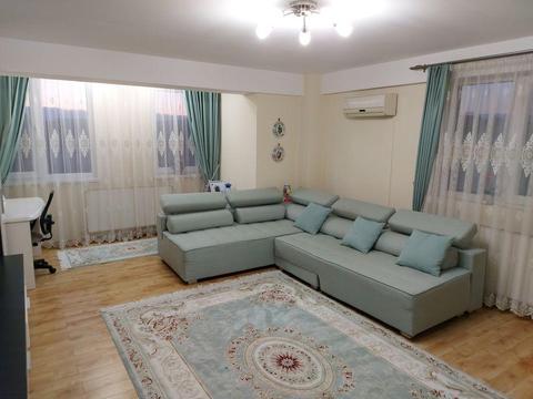 Vand Apartament 2 camere Scheia Central