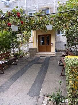 Vand apartament cu 3 camere, zona Dacia