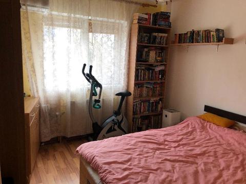 Vând apartament 3 camere, etaj 1, decomandat, zona Milcov Lukoil