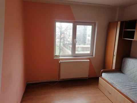 Vând-închiriez apartament 3 camere, 73mp, et. 3, Roșiori de Vede