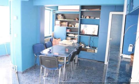 Apartament 2 cam de inchiriat