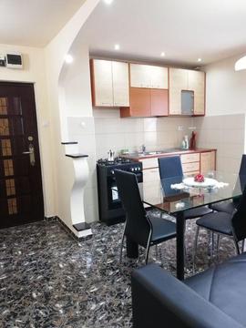 INCHIRIEZ Apartament