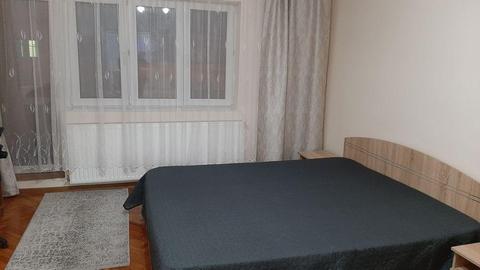 Închiriez apartament cu o camera zona Iris