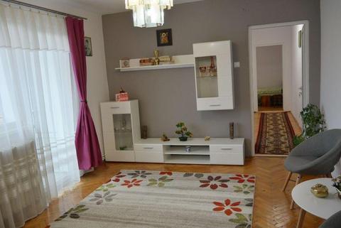 Inchiriez apartament 3 camere mobilat zona Gheorgheni str Albac