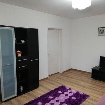 Apartament de inchiriat