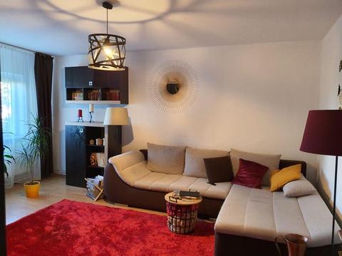 Inchiriez apartament 3 camere