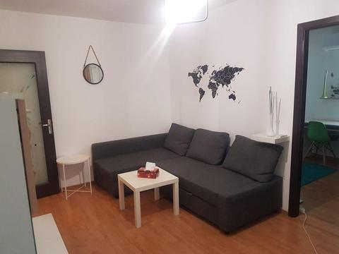 Inchiriez apartament Valea Rosie. Detalii la telefon!