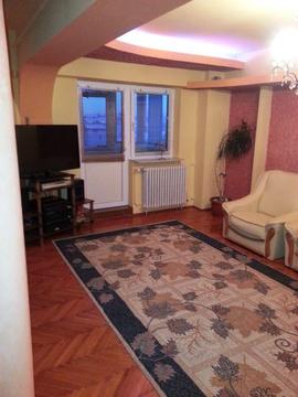 Închiriez apartament cu 3 camere