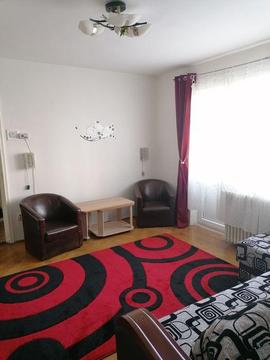 Închiriez apartament 2 camere