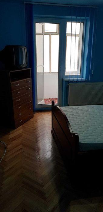 Apartament de închiriat