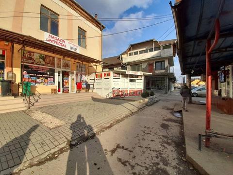 Închiriez/ Vând Spatiu Comercial 110 mp