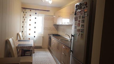 Vand apartament 2 camere zona Europa