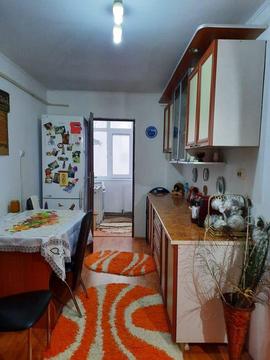 Vand apartament cu 3 camere complet mobilat si utilat