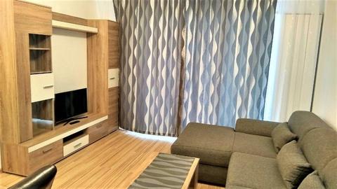 Inchiriere Apartament 3 camere, 75mp, 2 bai, Zona Coresi Mall