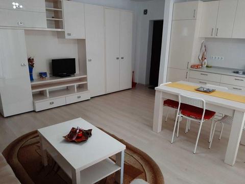 Inchiriez apartament, zona Kaufland