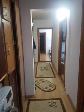 Vând apartament 3 camere