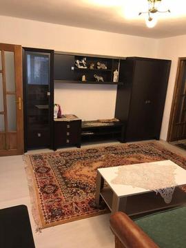 Apartament de închiriat