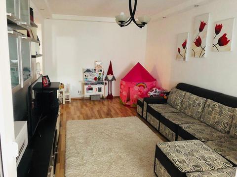 Inchiriez Apartament 3 camere