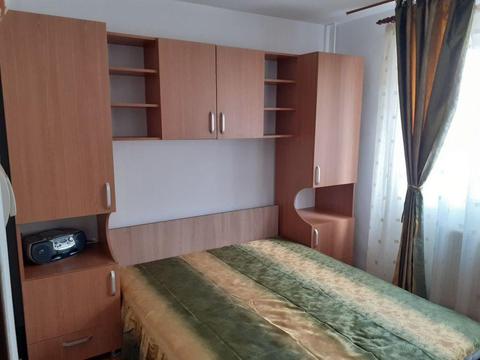 Apartament de închiriat