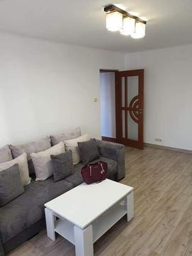 Închiriez apartament 2 camere decomandat