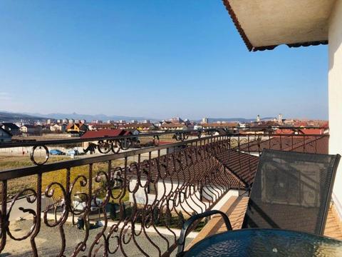 Inchiriez in regim hotelier apartament 2 camere in Alba Iulia