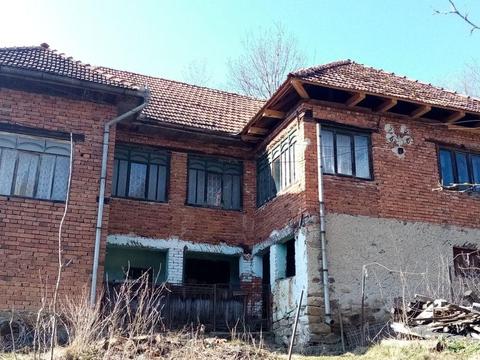 Casa de vânzare în sat Luncsoara județul Arad