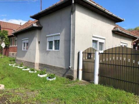 Casa de vanzare !