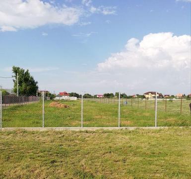 Teren de vanzare